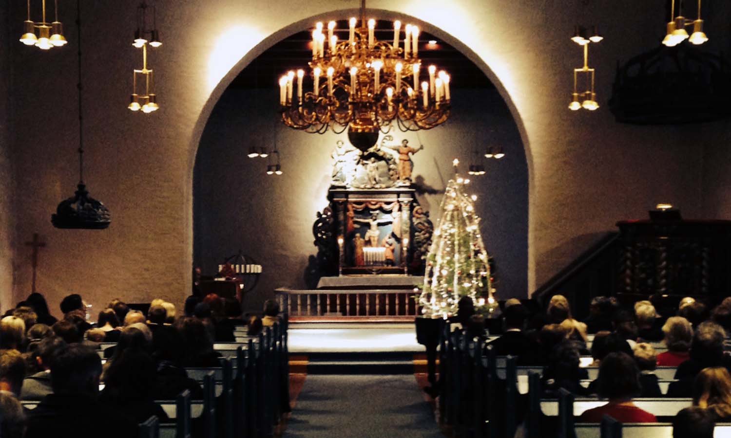 Illustrasjon: Fra julaftengudstjeneste i Rakkestad kirke.