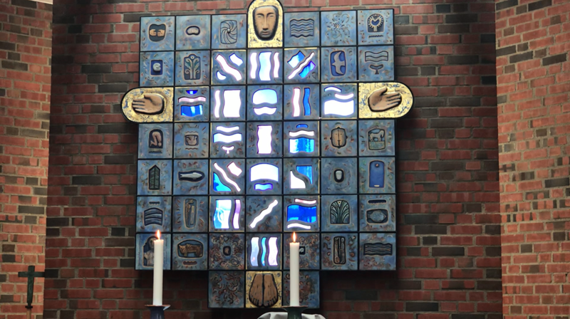 Bilde av altertavlen i Ski nye kirke