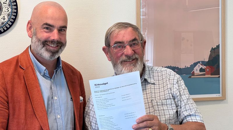Valgrådets leder Trond Selvik (til høyre) og valgrådsmedlem Asbjørn Paulsen er glade for at valgoppgjøret i Borg er klart.