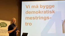 Innsiktsfullt foredrag av Erik Lindbæk Kruse om ungdom og om muligheter for kirkens ungdomsarbeid