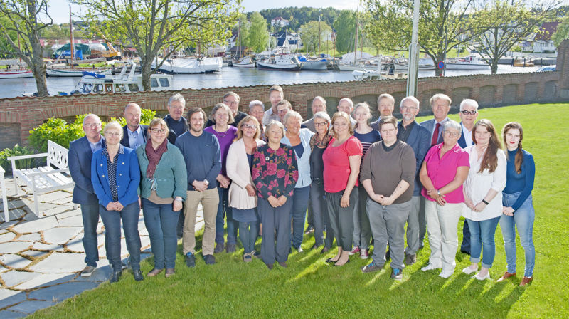 Kandidatene fra begge listene i bispedømmerådsvalget på samling i bispegården 26.mai. Tre av kandidatene hadde ikke anledning til å komme.