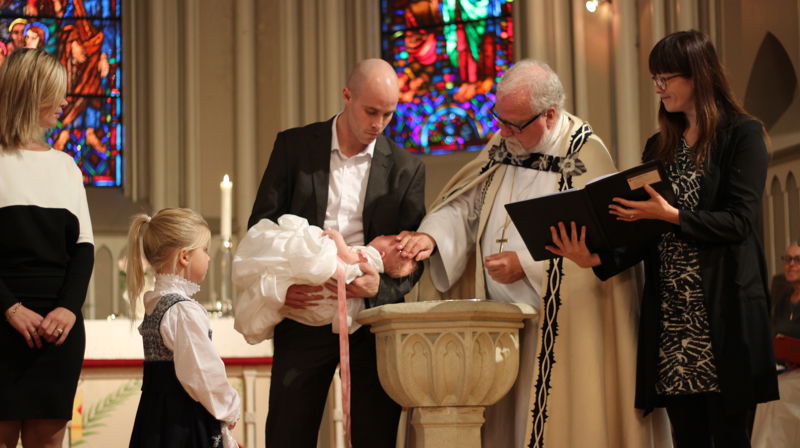 Under visitasgudstjenesten ble Alida Kristin døpt.