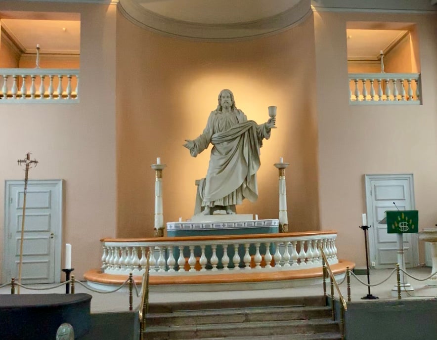 Johan Niklas Bystrøms kjente Kristusfigur fra Immanuels kirke i Halden