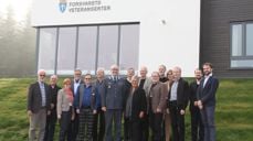 På Forsvarets veteransenter på Bæreia ble biskop og proster møtt av Kåre Lødding, som fortalte om veteransenteret. Ledergruppen ved bispekontoret deltok også på møtet