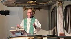 Biskop Ole Kristian Bonden snakket om kjærlighet og forsoning i sin preken til Kirkemøtet under åpningsgudstjenesten i Vår Frue kirke 4. august 2023. Foto: Hamar bispedømmeråd