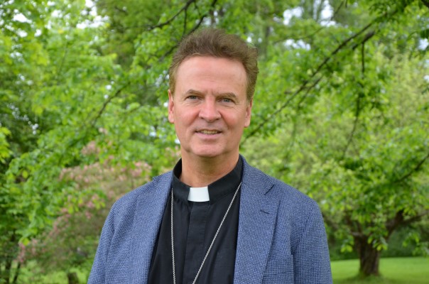 Raag Rolfsen (59) er en av kandidatene som er nominert av Hamar bispedømmeråd til å bli ny biskop i Hamar bispedømme. Foto: Jorun Vang