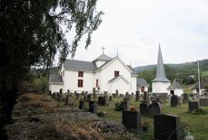 Bilde av Tretten kirke fra 2006