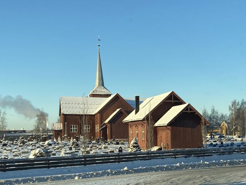 Elverum kirkeakademi har arrangementene sine i Elverum kirke. Foto: Aslaug S. Haugen.
