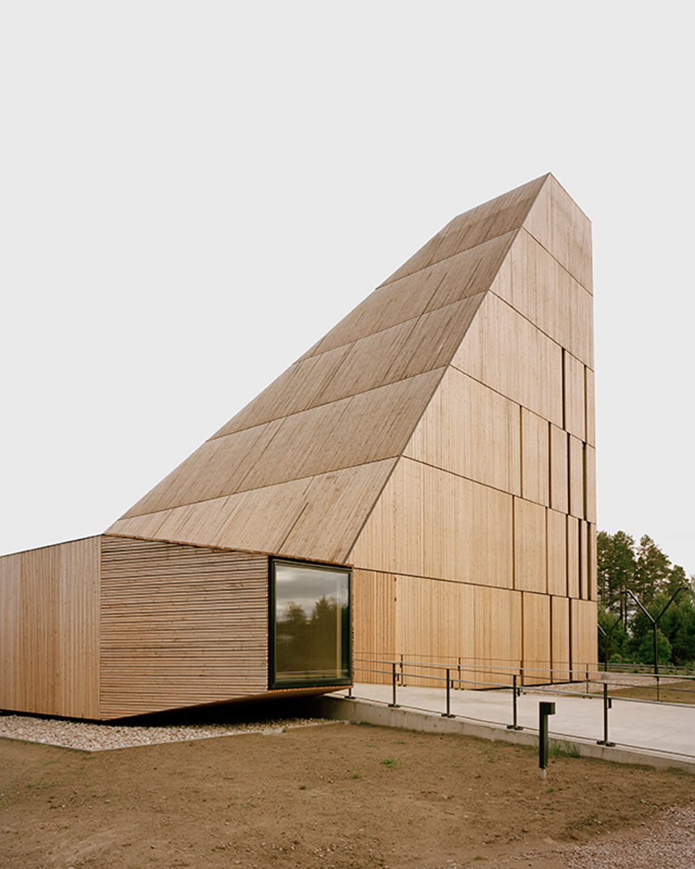 Våler kirke. Eksteriør. Foto Rasmus Norlander