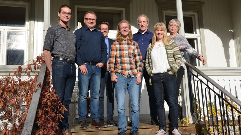 Valgrådet skal se til at Kirkevalget 2019 går riktig for seg. På bildet fra venstre: Ole Midthun, Ragnar Løsnesløkken, Jan Christian Kielland (sekretær for valgrådet), Filip Hovland, Sveinung Moesgaard Skjesol, Ingrun Jule og Solveig Seem.