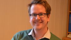 Kirkefagsjef Jan Christian Kielland ved Hamar bispedømmekontor informerer om muligheten for å stille liste ved kirkevalget i 2019. Foto: Liv Torhild Bråthen