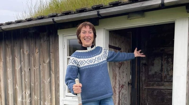 Heidi Grønvold Bøe trives i fjellet, her som pilegrimsprest på Dovrefjell, nærmere bestemt Fokstugu fjellstugu. Foto: Ingrid Aalbu Fokstugu