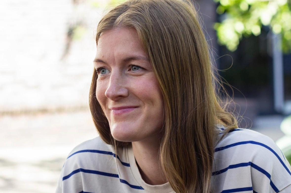 Ingrid Ribe-Nyhus har vokst opp i Ottestad i Stange. Dit kom hun som fem-åring fra Oppdal. Foto: Klara Magnusson