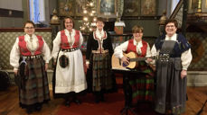 Lokale krefter bidro med innslag under markeringen i Valsøyfjord kirke.
