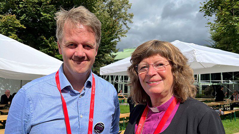 Kjetil Fretheim og Ingeborg Midttømme sitter i KVs sentralkomite i årene framover. (Foto: Kirkerådet)