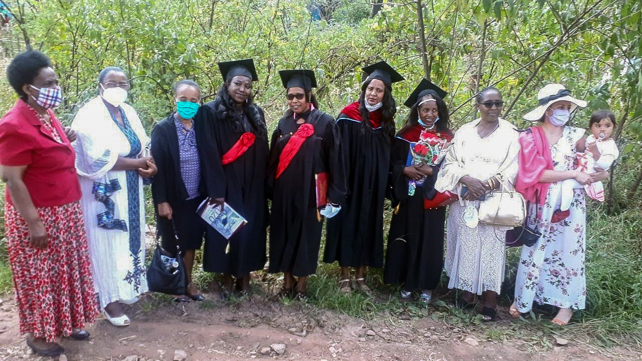 Kvinner utdannet ved Mekane Yesus Theological Seminary (MYTS) i Addis Abeba. Arkivfoto: Tadelech Loha