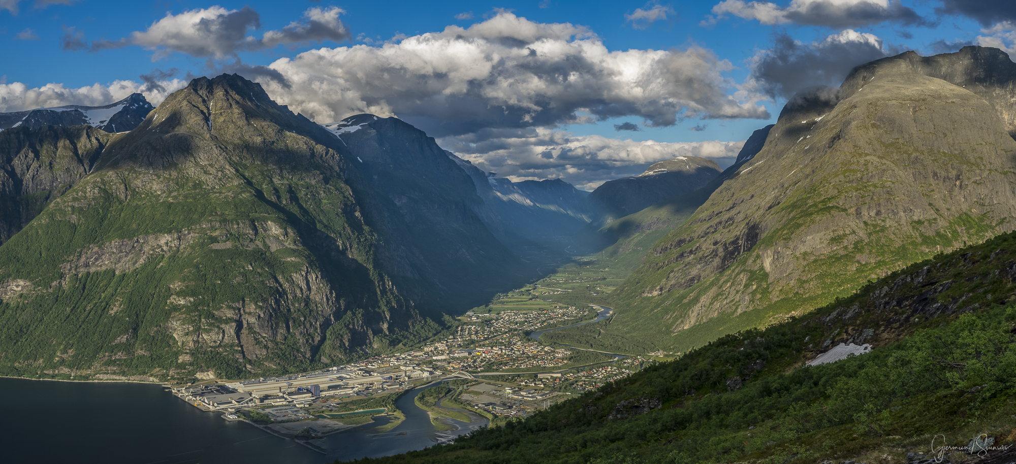 Sunndal panorama. Bilete: Gjermund Svinsås/visitnorthwest.no.