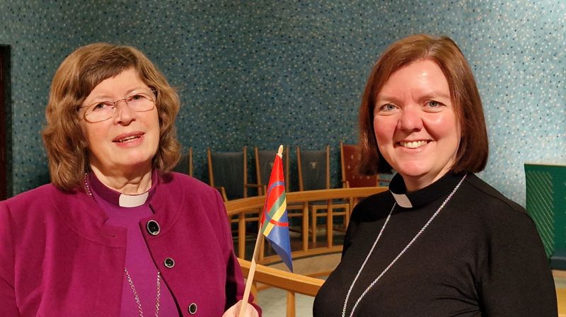 Biskop Ingeborg Midttømme og domprost Grethe Lystad Johnsen. Foto: Møre bispedømme