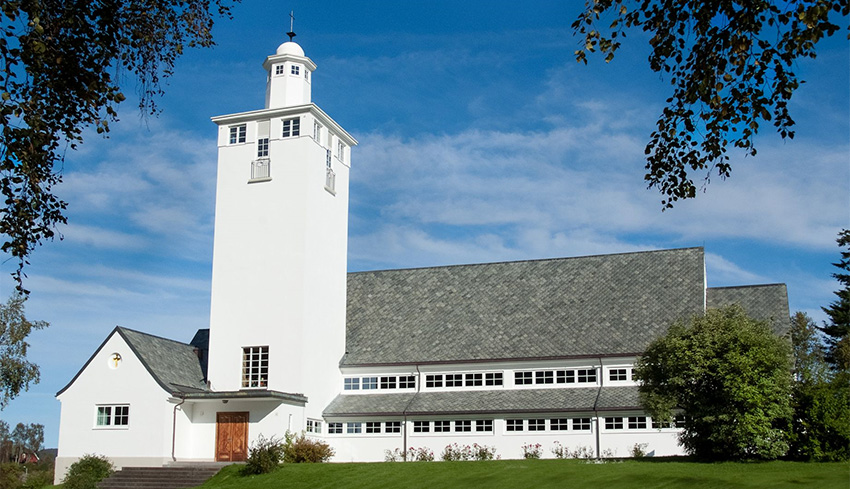 Foto: Langevåg kyrkje