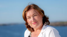 Nordnorsk julesalme er malerisk, og med en enestående evne til å uttrykke det den skal beskrive. Den treffer deg dypt i sjela, sier Averøy-ordfører Ingrid Rangønes.