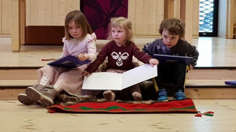 Familiesamling i Saemien Aalmege