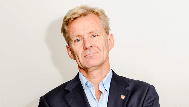 Jan Egeland blir første vinner av "Arne Fjellbus kirke- og samfunnspris". (Foto: Flyktninghjelpen)