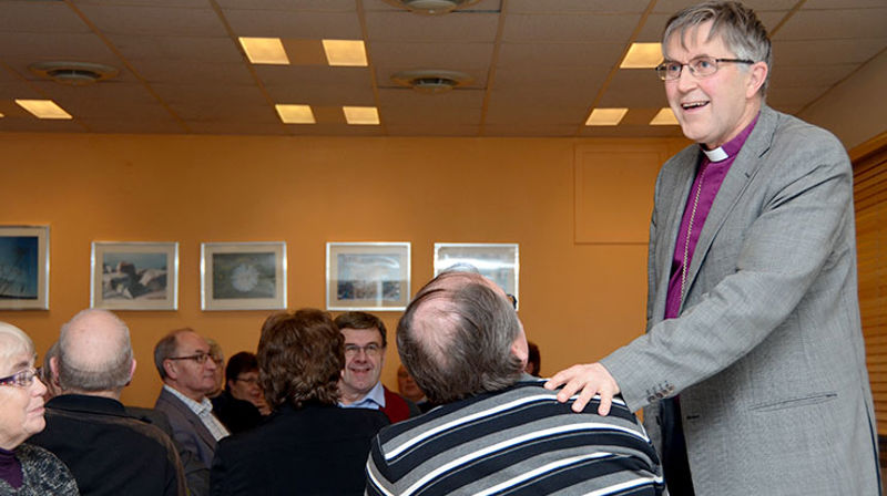 Også i 2013 fikk biskop Tor mange hyggelige møter med folk i hele bispedømmet. Her er han på "hjemmebane" i Melhus, hvor han møtte den lokale Rotary-foreningen. (Foto: Gunn Heidi Nakrem, Trønderbladet)