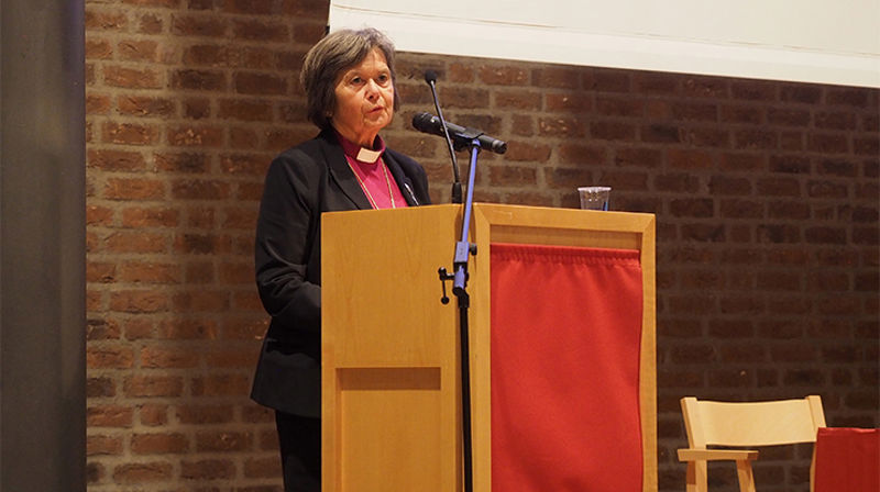 Preses Helga Haugland Byfuglien var en av foredragsholderne under HEL-konferansen 2017. (Foto: Olav Dahle Svanholm)