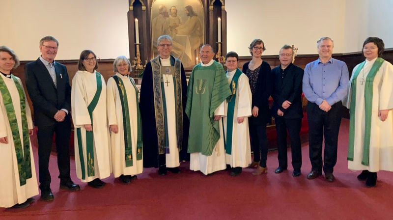 Medverkande under visitasgudstjenesten i Lademoen kyrkje.