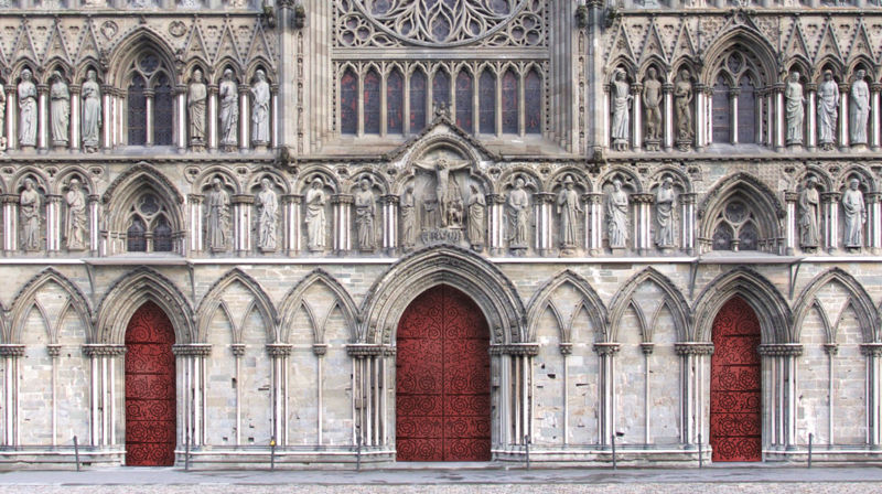 Alle foto: Elisa Kartum/NDR Tekst: NDR/Pressemelding Slik vil de nye dørene på Nidarosdomens vestfront se ut.