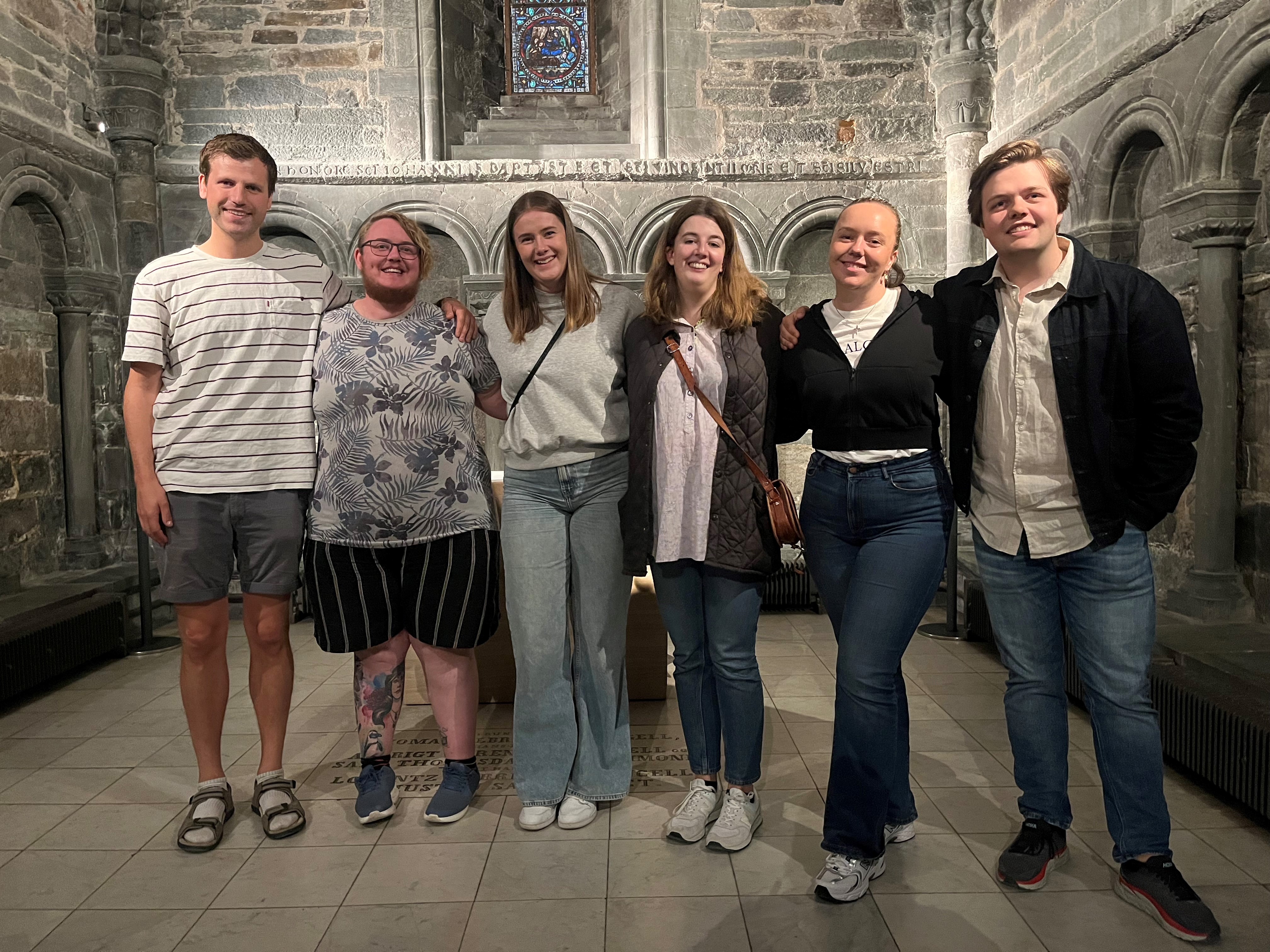 ( f.v.) Oskar Røed, Alex Ramstad Døsvik, Ingrid Aune, Sara Kristine Eklund Krog, Sunniva Vikøren og Mathias Jensen Svendsen.