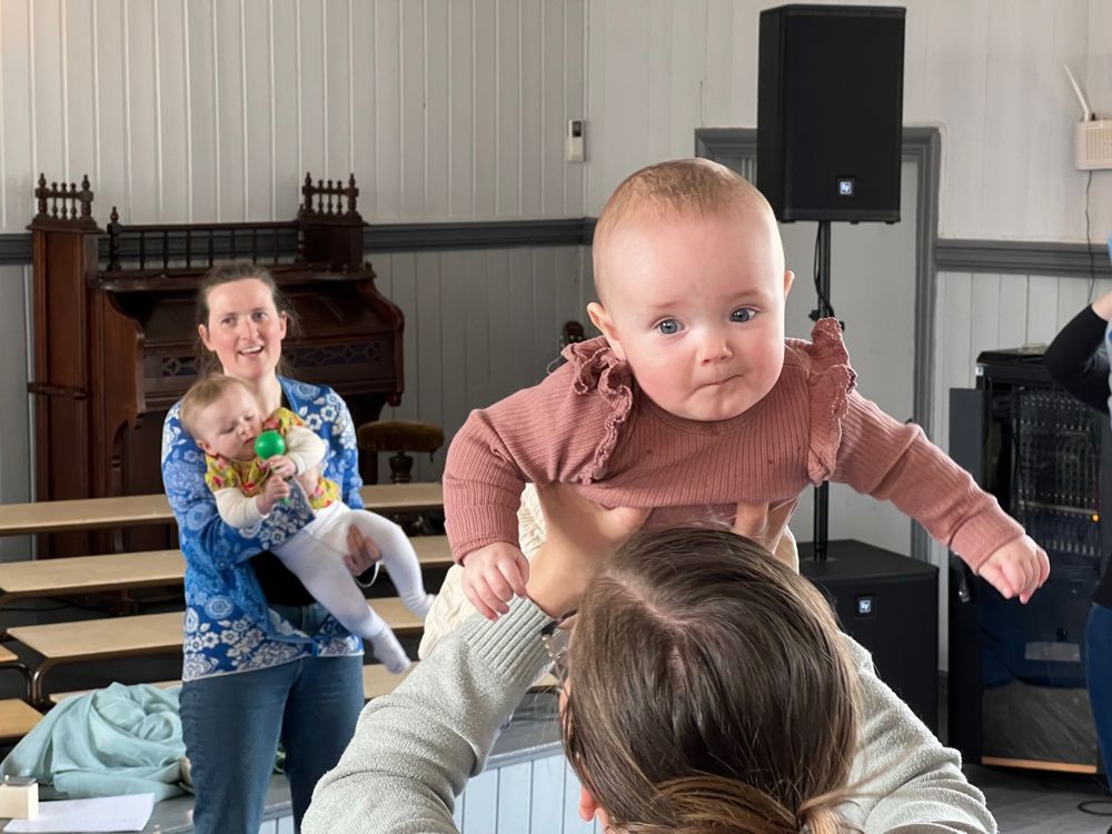 Ingvild Yrke Hulbækmo ledet babysang