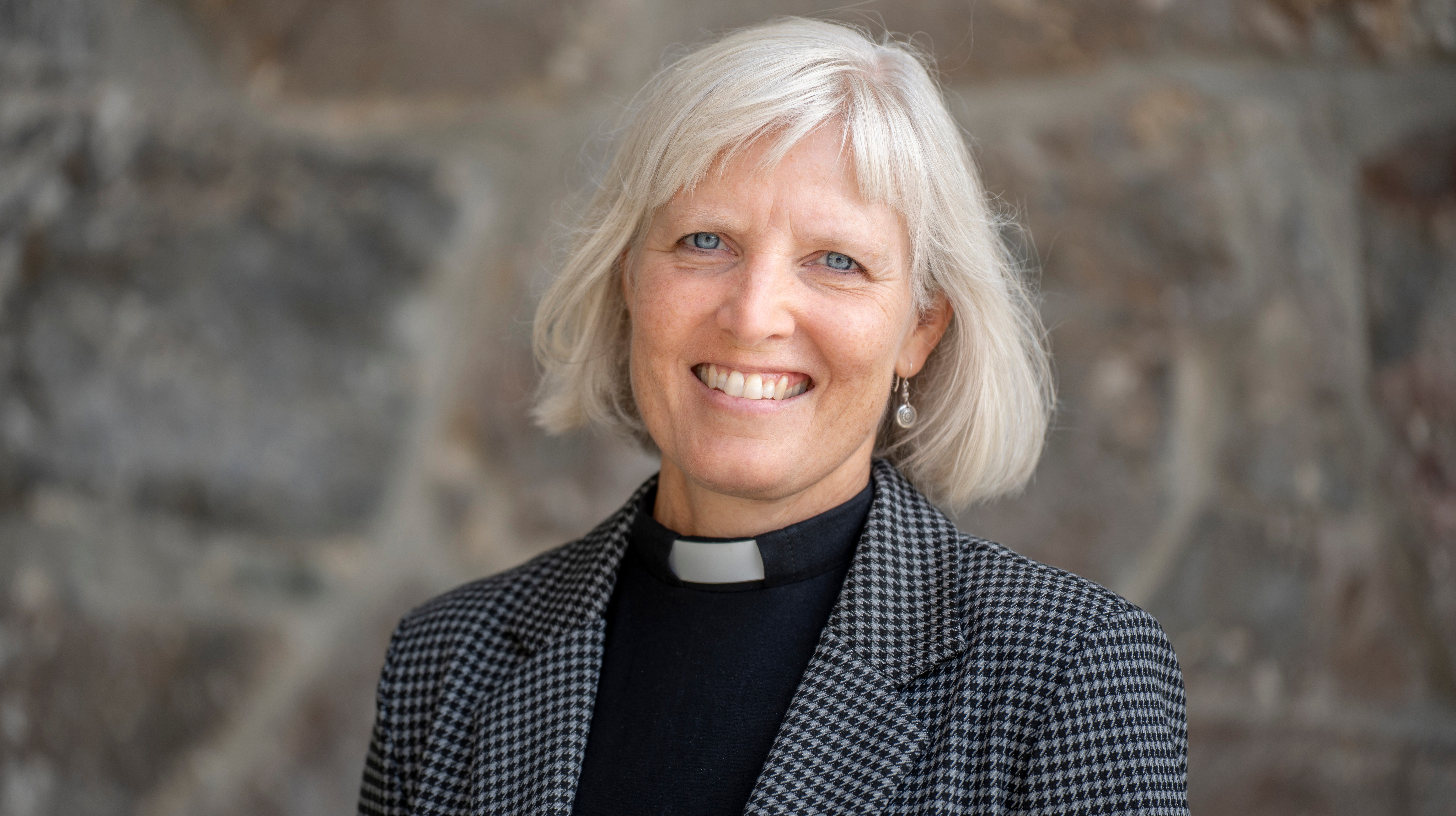 Stolthet og solidaritet under regnbuen