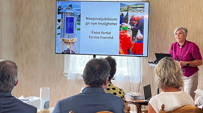 En engasjert biskop møtte representanter for myndigheter, kulturliv og kirke i Verdal prestegård. (Foto: Gunn Frisk Mogseth Skrove)