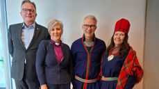 Fra åpningen av SANKS i Trondheim. Fra venstre adm. dir. Ole Hope, Finnmarkssykehuset, biskop Herborg Finnset, klinikksjef Amund Peder Teigmo og avdelingsleder i Trondheim Camilla Dærga Bjugn. (Foto: Vigdis Aanderaa Aakre)