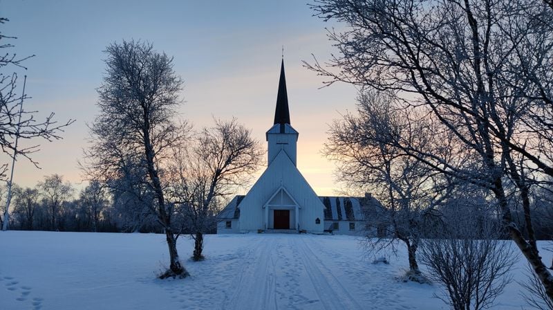 Lakselv kirke