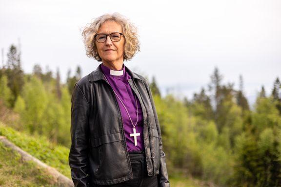 Oslo biskop Kari Veiteberg varsler avgang