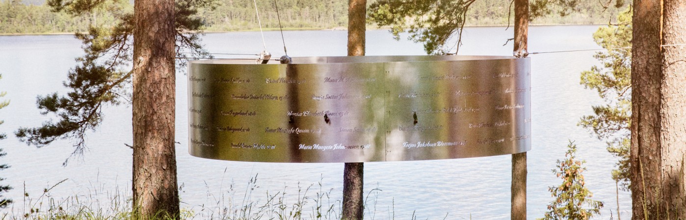 Foto: http://www.utoya.no/minnested