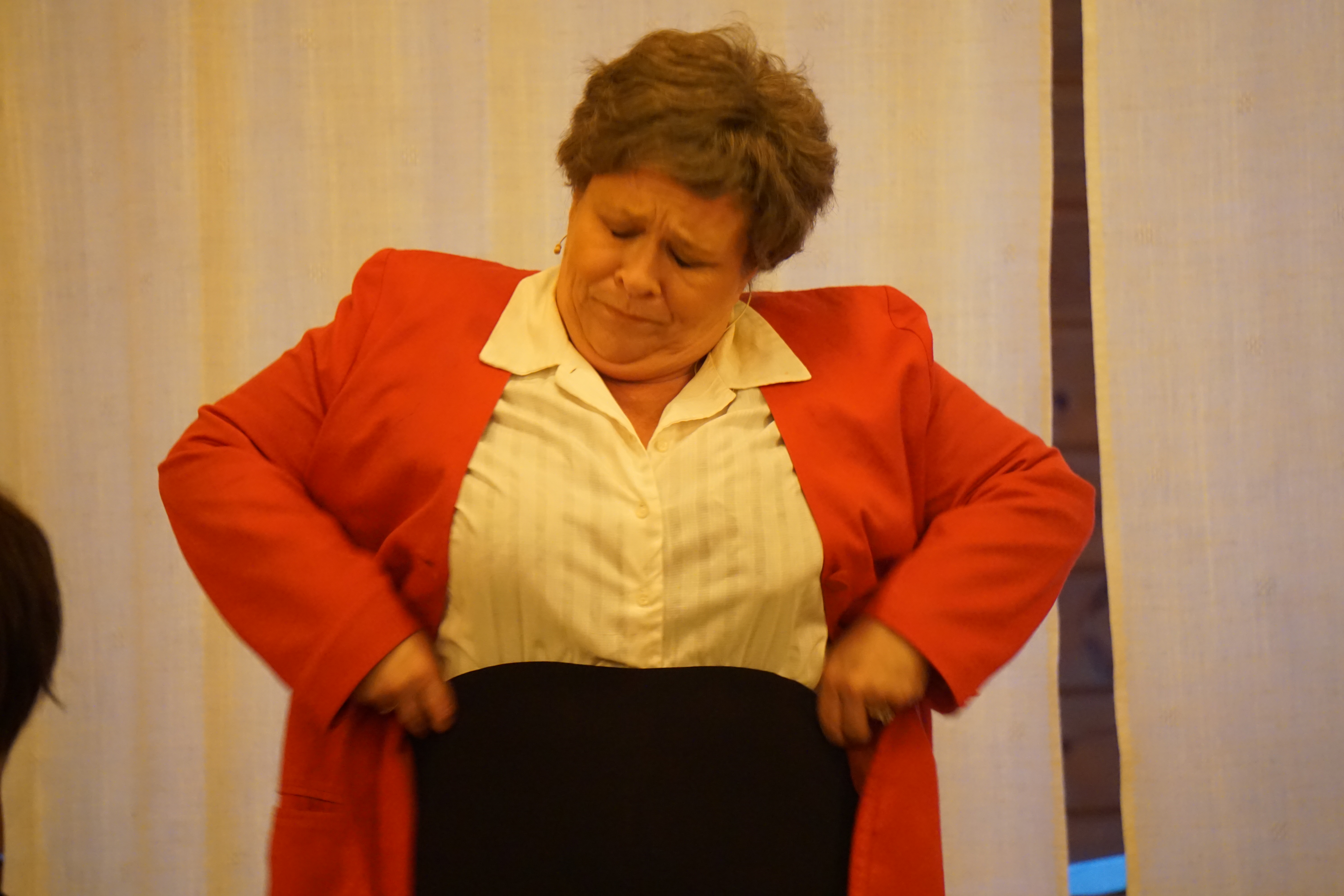 Rigmor Galtung som Gro Harlem Brundtland på Kulturaften i Søndre Skøyen kapell.