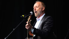 Halvdan Sivertsen er en av mange artister som spiller på biskopens avskjedskonsert. Foto: Trondheim Havn