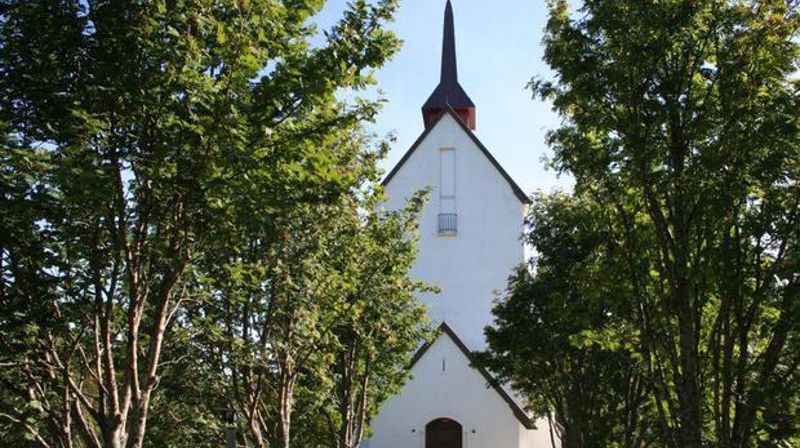 Skjerstad kirke. Foto: Kirkesok.no