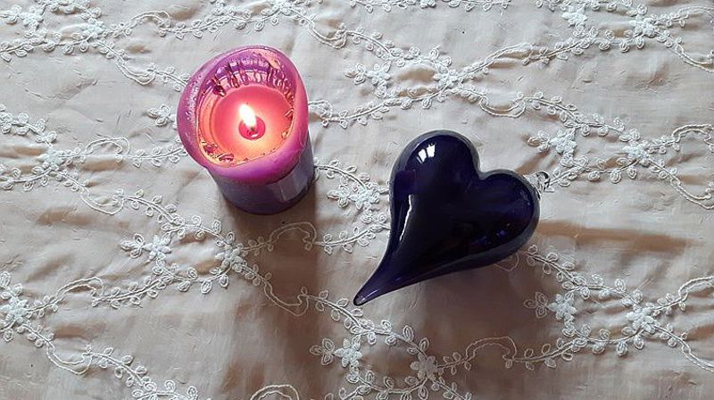 Vi står sammen i bønn for Sverige