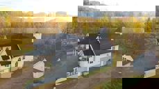 Drag/Helland kirke. Foto Per Sverre Simonsen