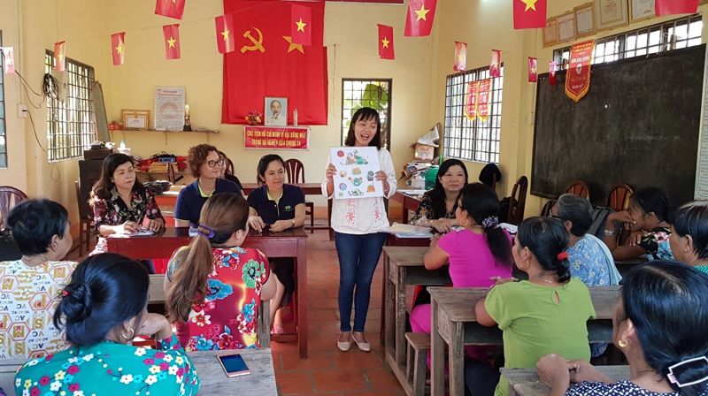 Misjonsalliansen driver undervisning for kvinner om klima-arbeid i et lokalt kommunehus