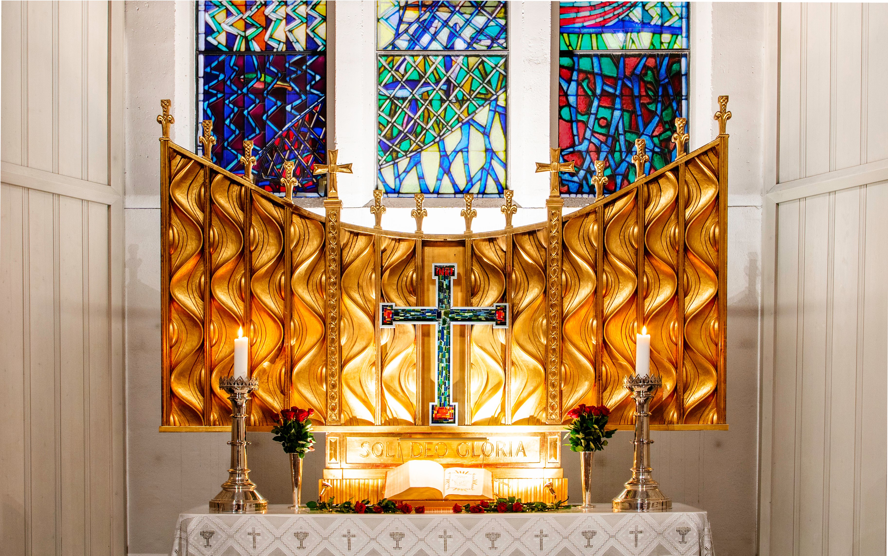 Altertavlen i Bodø domkirke.