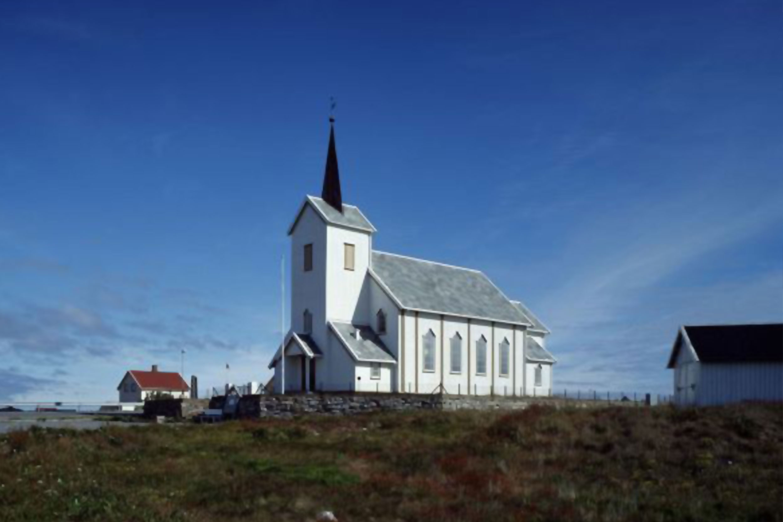 Røst kirke. Foto: Kirkebyggdatabasen