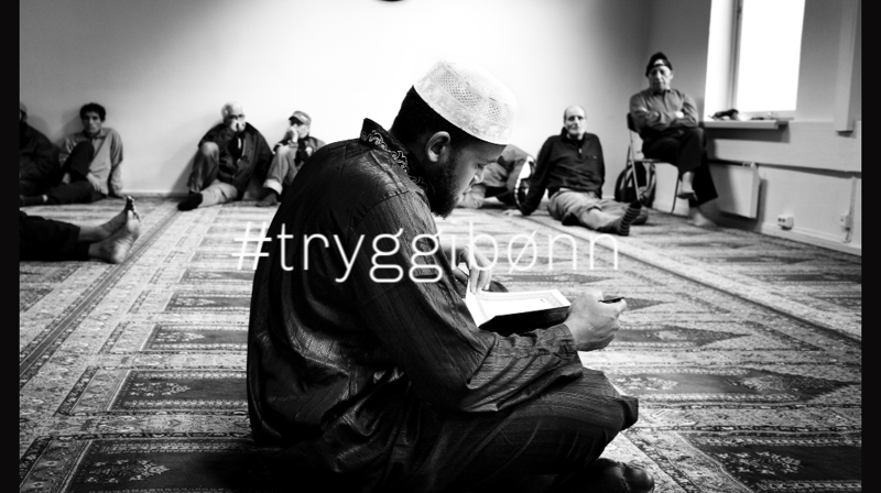 Slår ring rundt moskeen