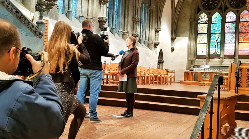 Biskopen visiterer Skåre først!