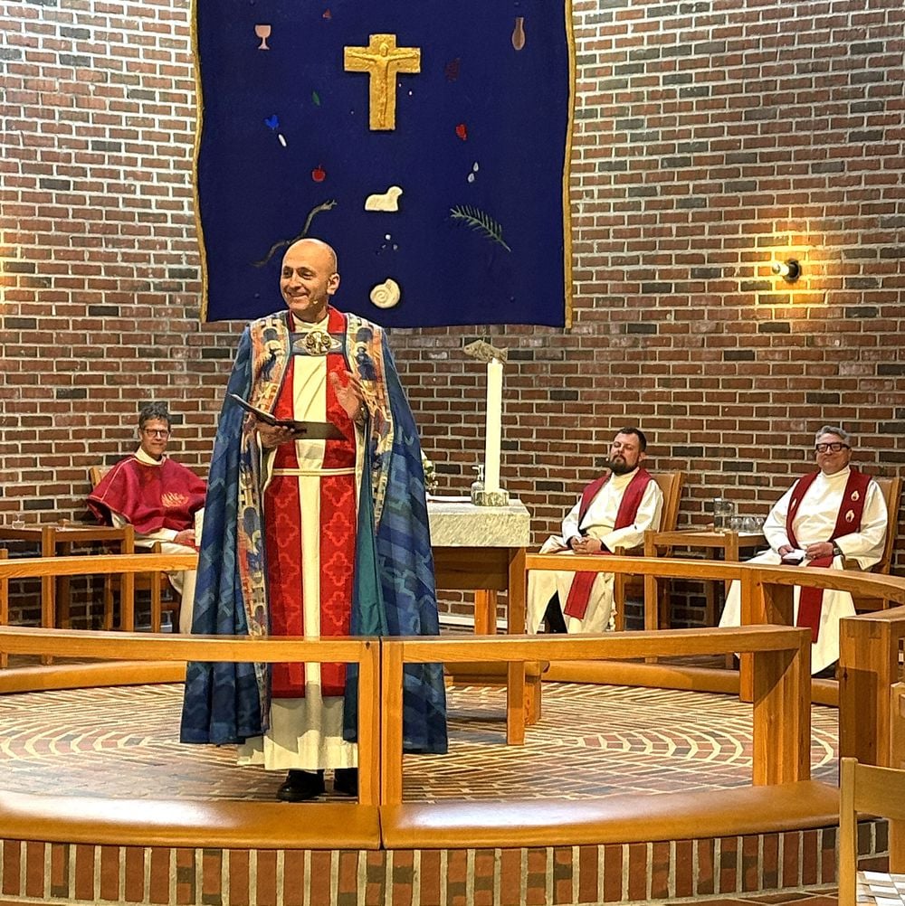 Konstituert biskop, prost, ungdomsprest og sokneprest.