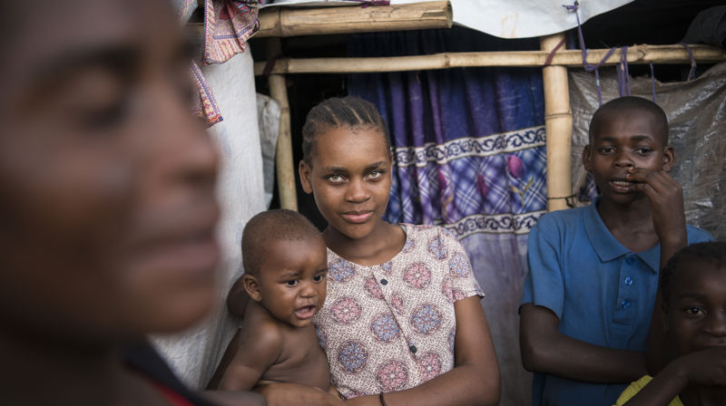 - Vi var på flukt i flere dager, og måtte gå langt uten verken mat eller drikke, forteller 14 år gamle Kany. Foto: Kirkens Nødhjelp